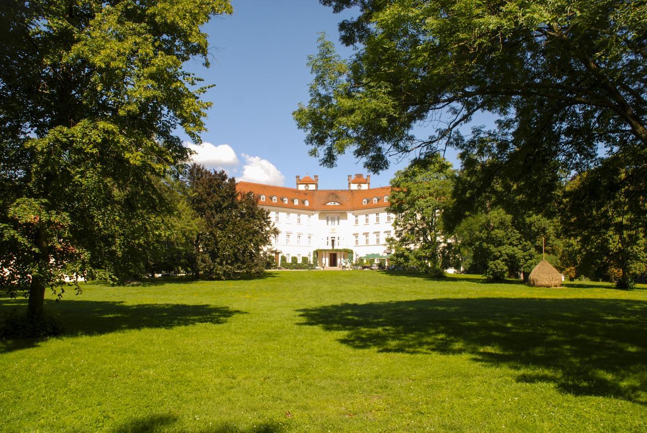 Schloss 吕本瑙 外观 照片
