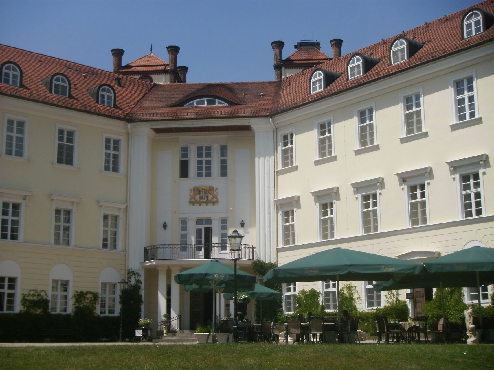 Schloss 吕本瑙 外观 照片